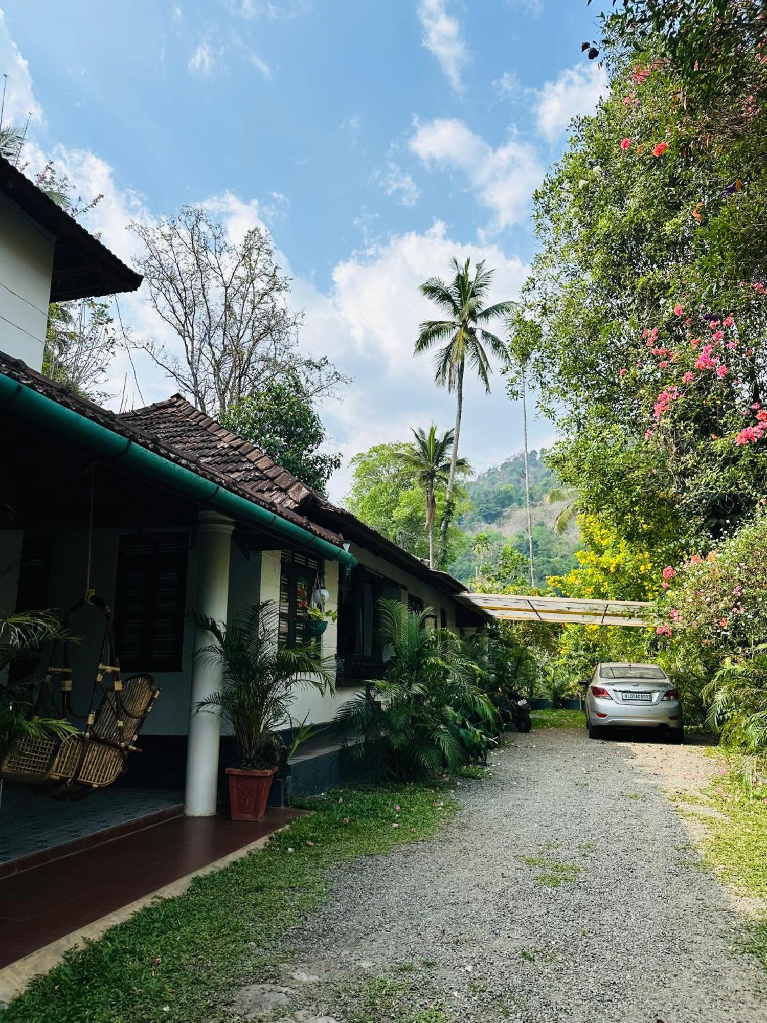 Thoppil Homestay Munnar Εξωτερικό φωτογραφία